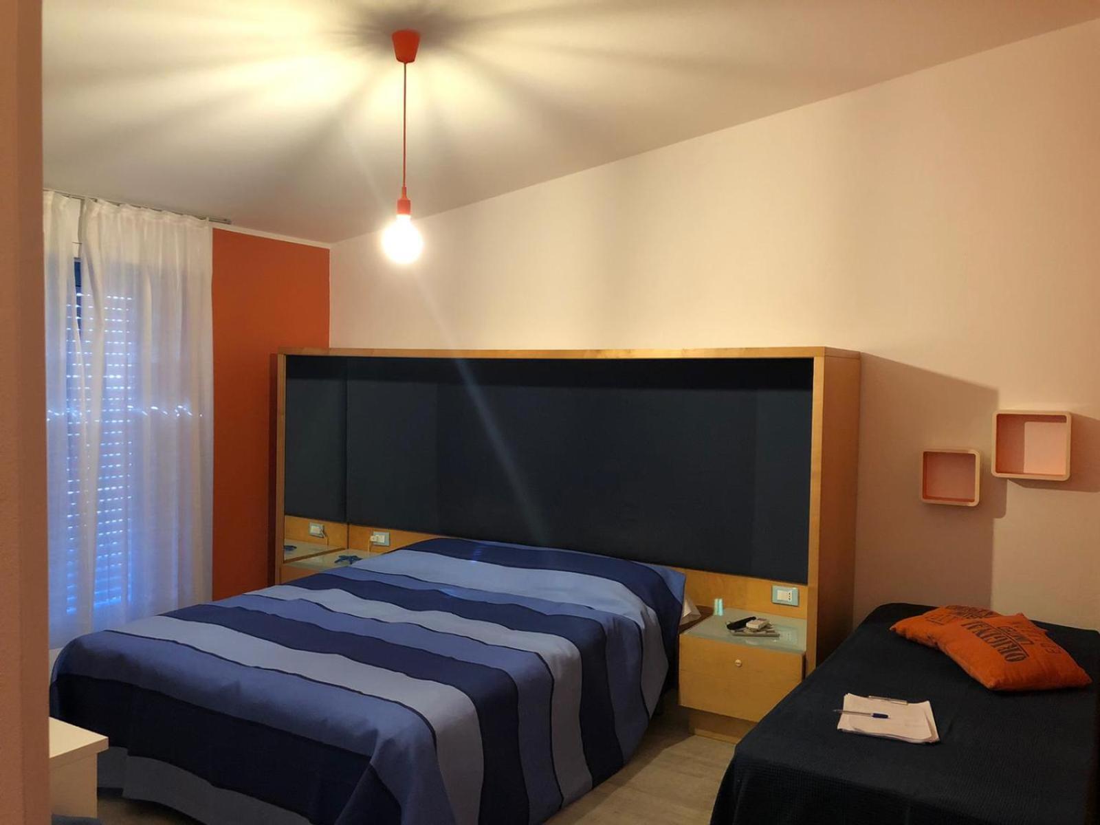 La Favorita Hotel Кала Гононе Екстериор снимка