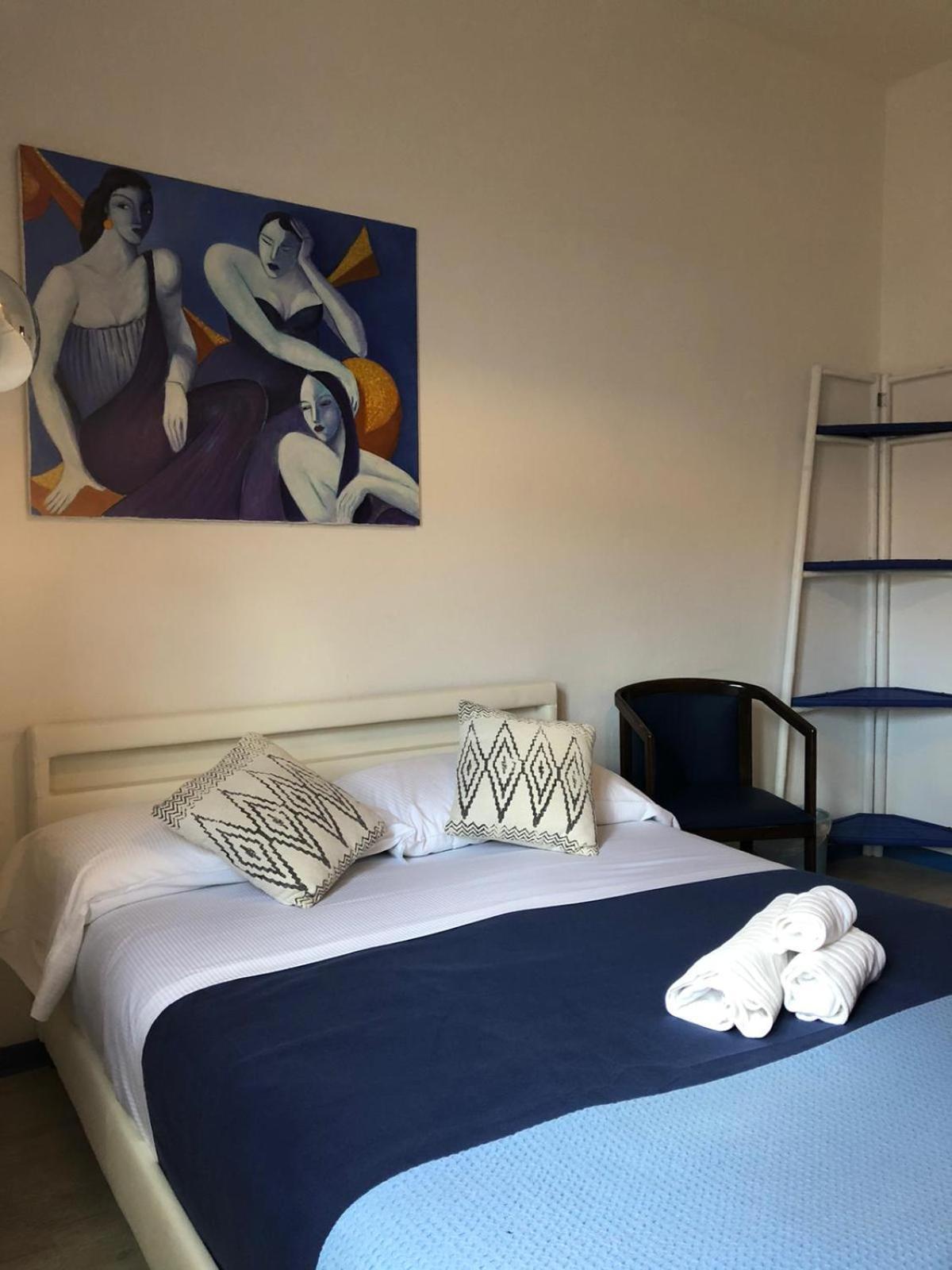 La Favorita Hotel Кала Гононе Екстериор снимка