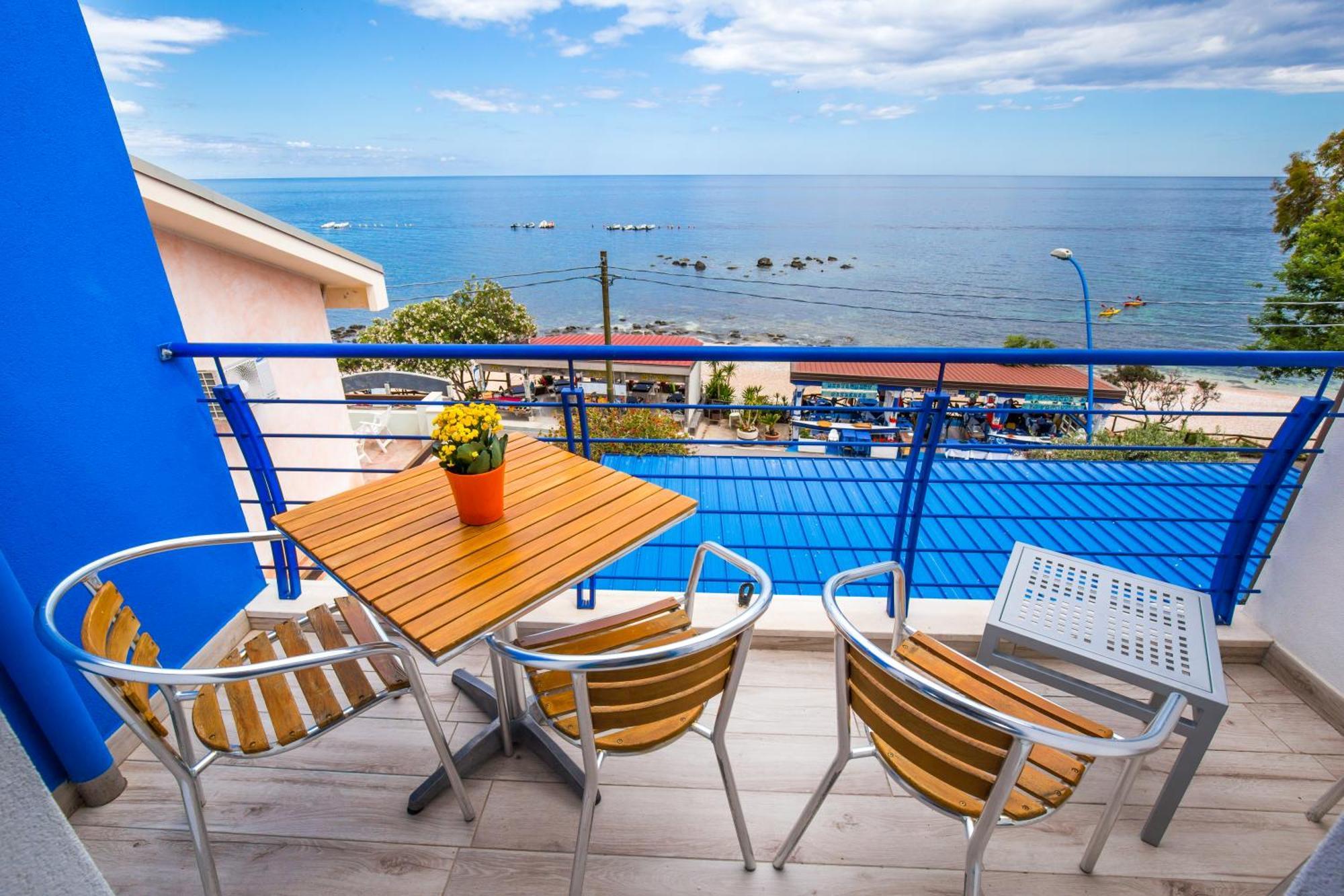 La Favorita Hotel Кала Гононе Екстериор снимка