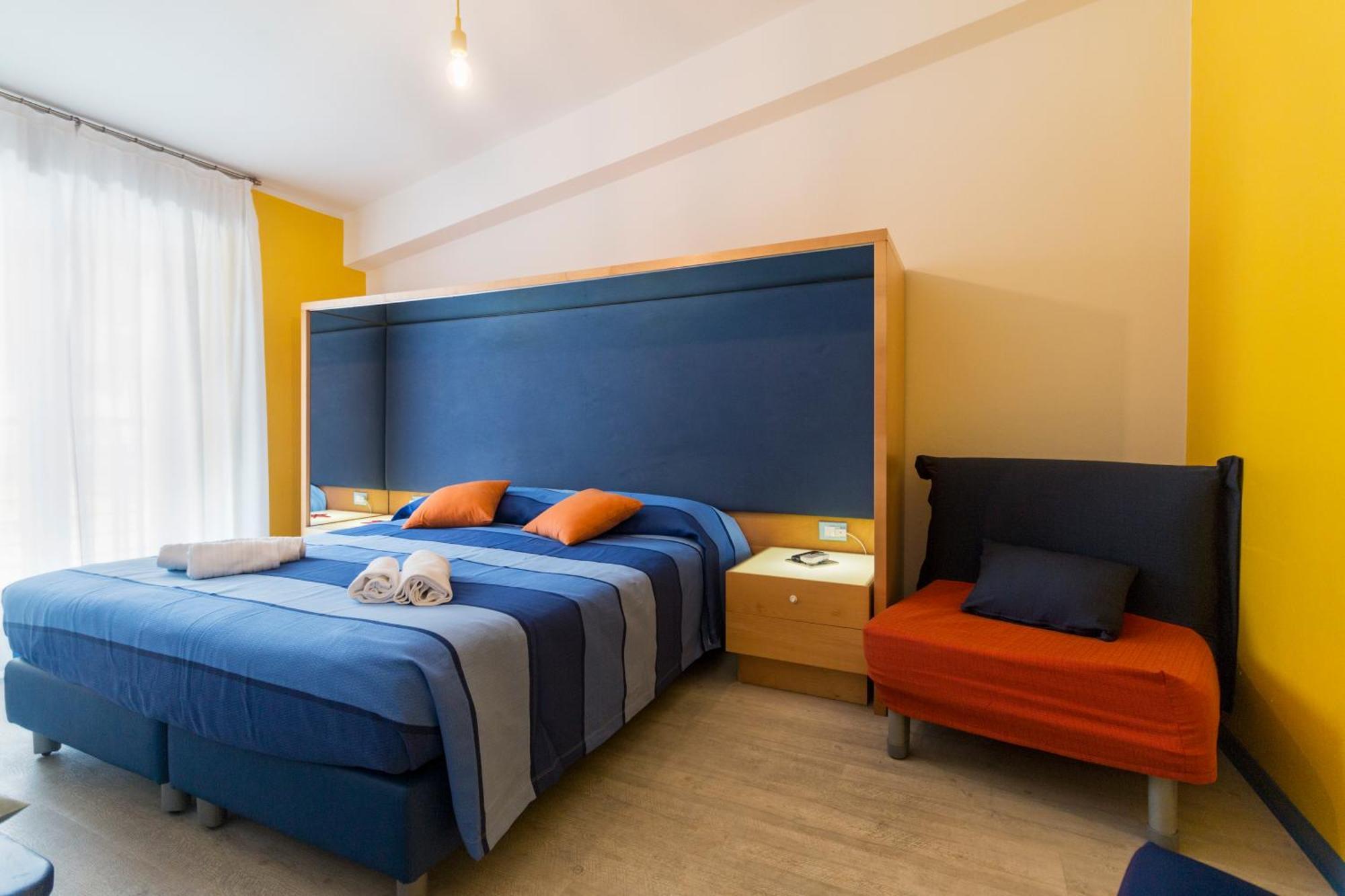 La Favorita Hotel Кала Гононе Екстериор снимка